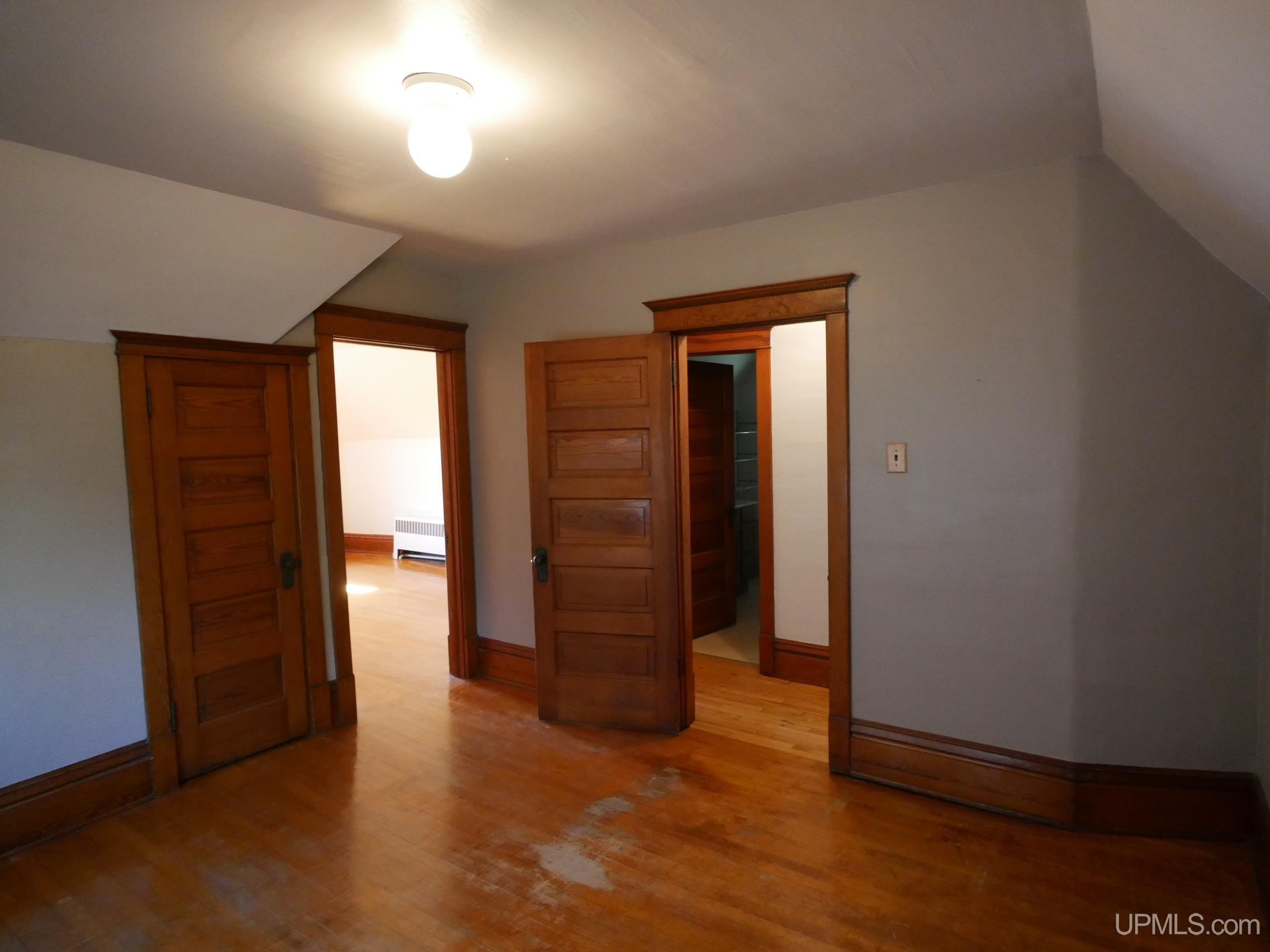 1115 Summit Street Hancock, MI 49930 - Photo 37 of 68