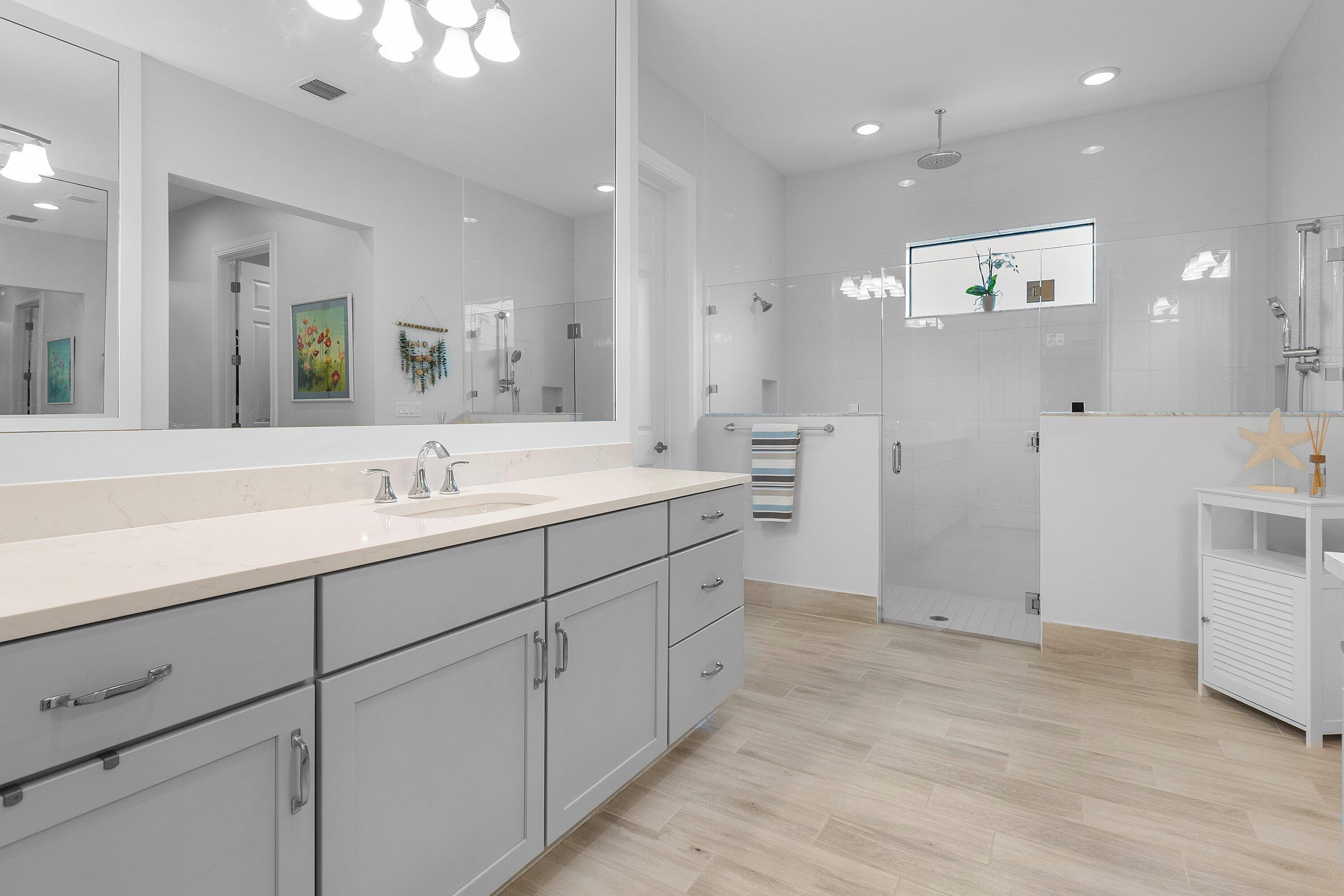 11832 Palermo Road Parkland, FL 33076 - Photo 24 of 42 Primary Bathroom