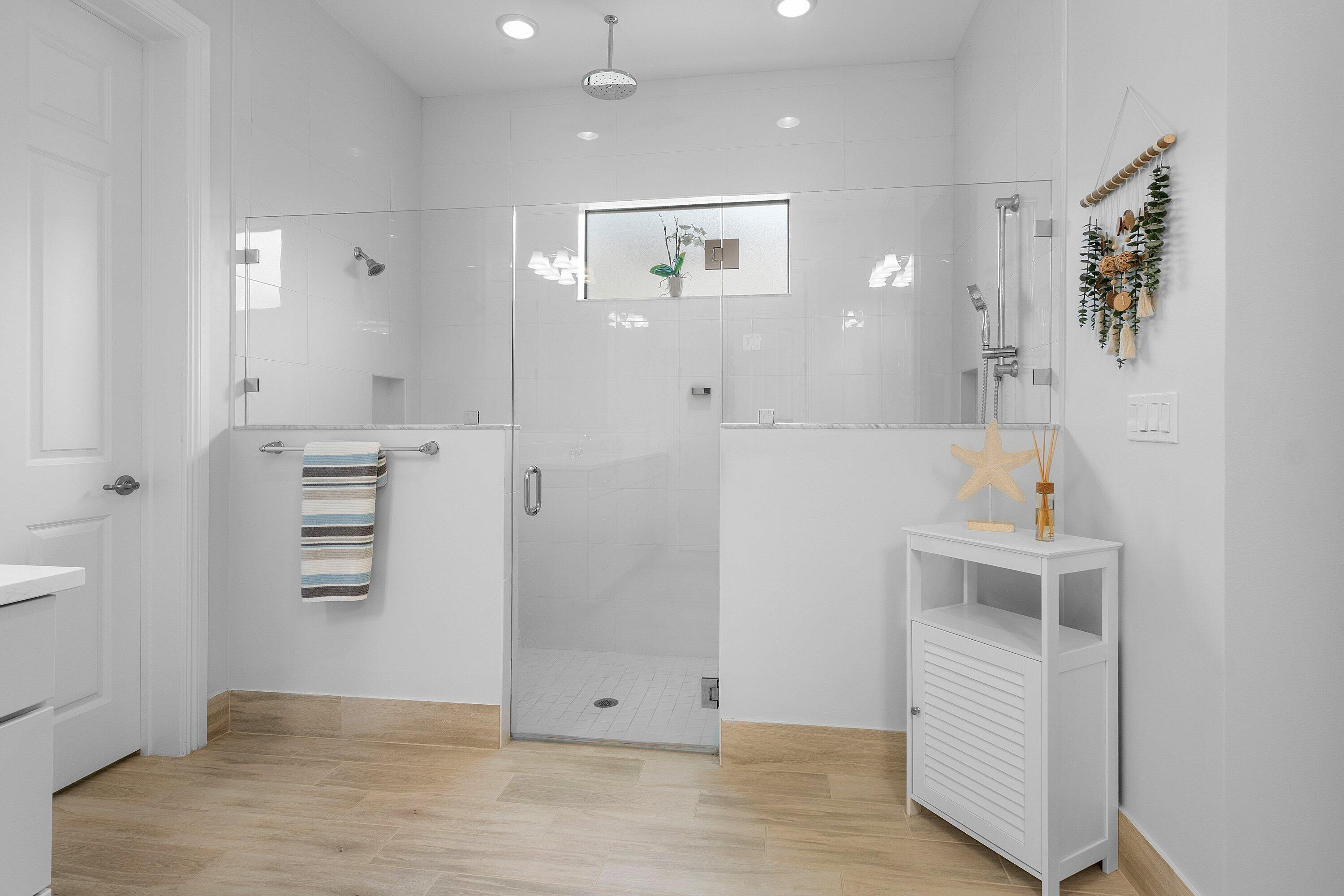 11832 Palermo Road Parkland, FL 33076 - Photo 26 of 42 Primary Bathroom