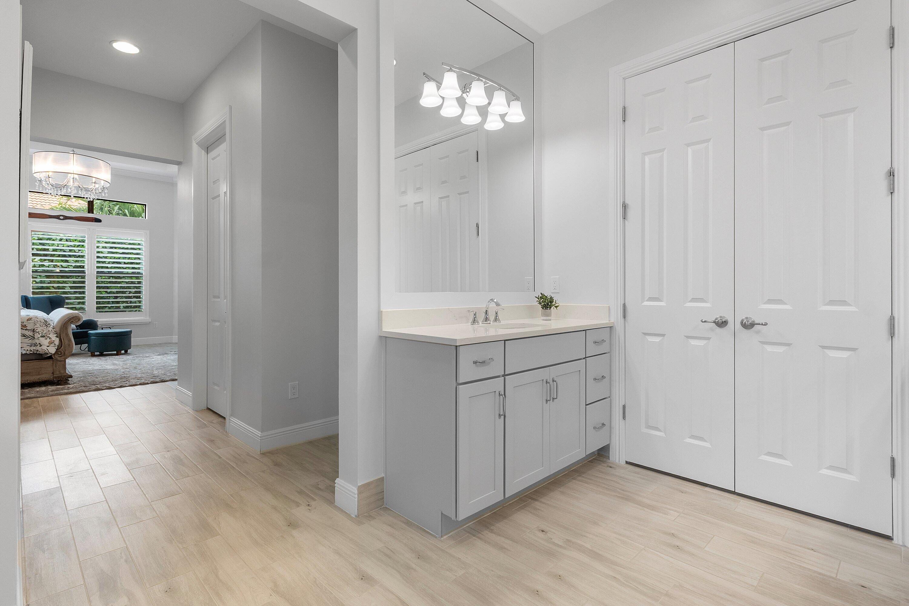 11832 Palermo Road Parkland, FL 33076 - Photo 27 of 42 Primary Bathroom