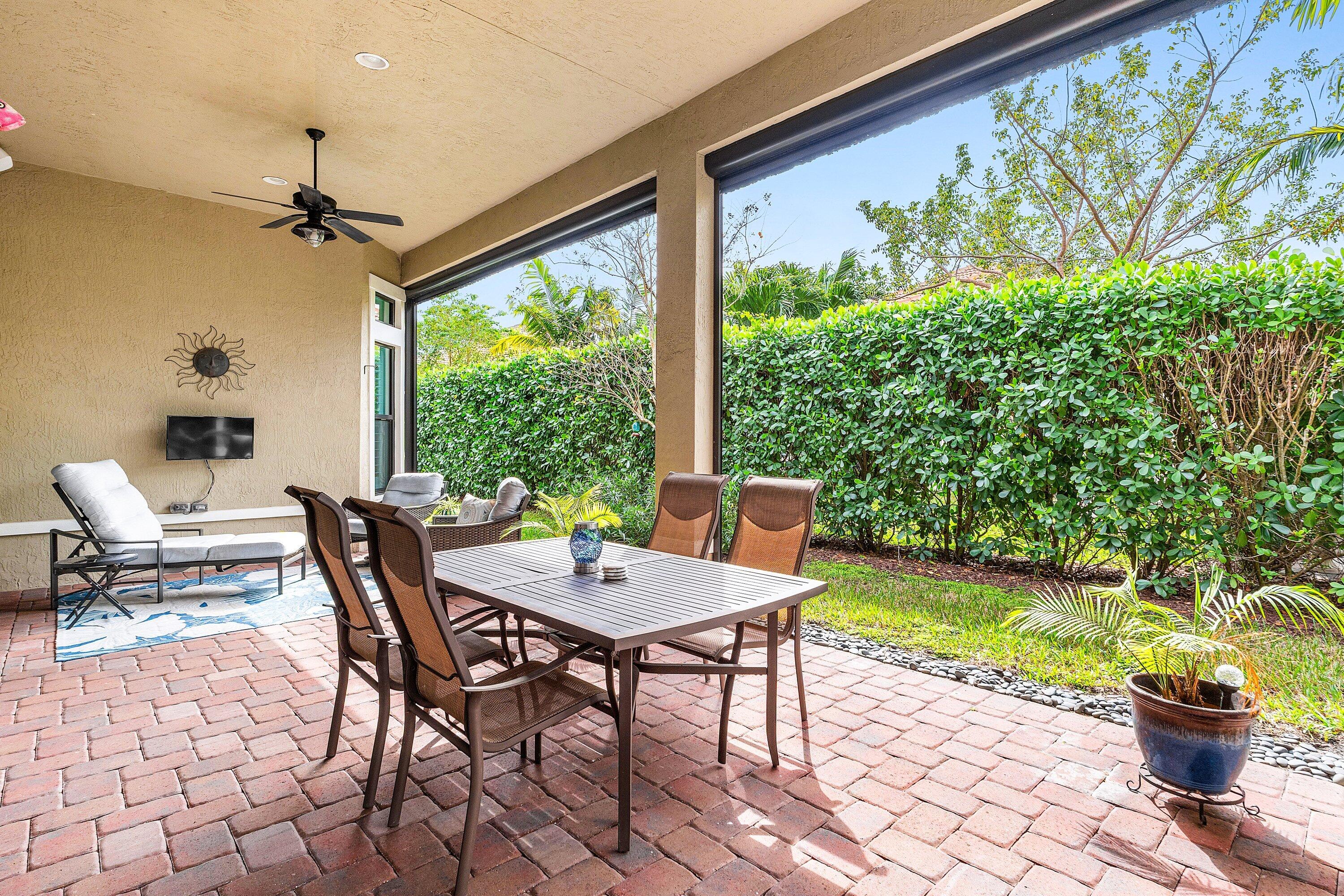 11832 Palermo Road Parkland, FL 33076 - Photo 37 of 42 Screened Lanai