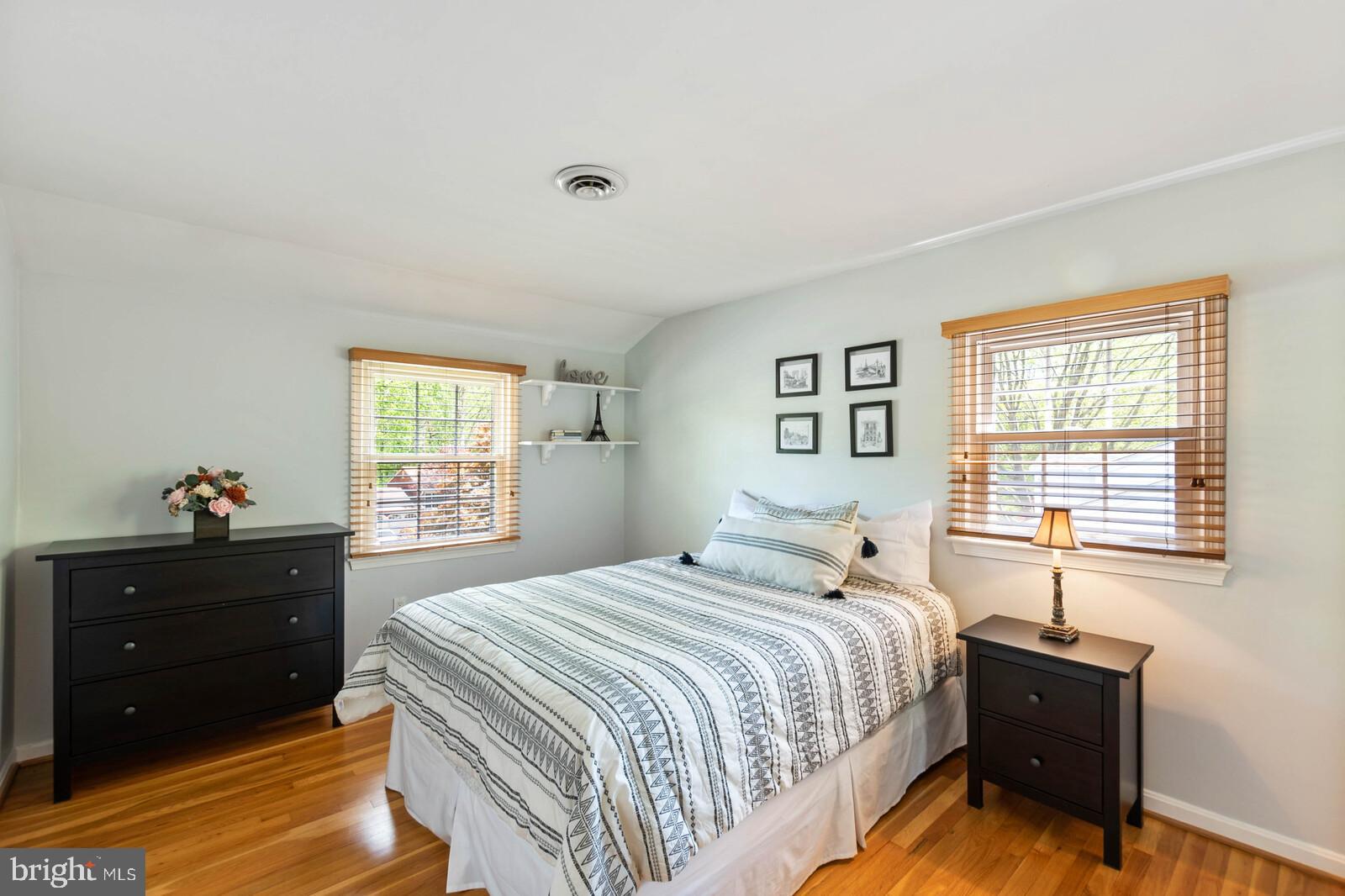 6022 Greeley Boulevard Springfield, VA 22152 - Photo 50 of 73 Bedroom 4