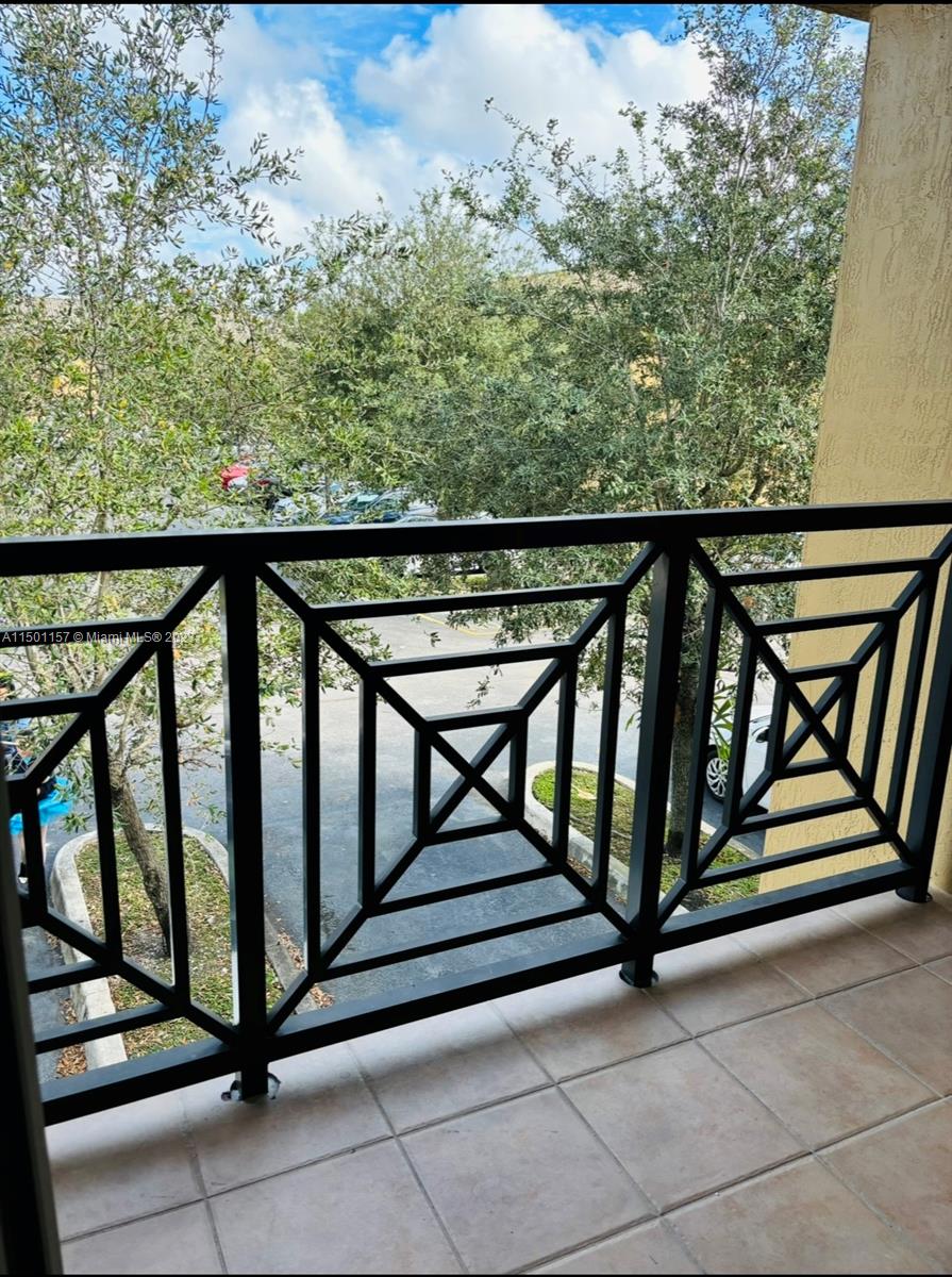 11115 West Okeechobee Road, Unit 181 Hialeah Gardens, FL 33018 - Photo 29 of 31