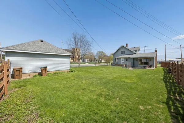 $400,000 | 3590 Laverne Avenue North, Lake Elmo, MN 55042