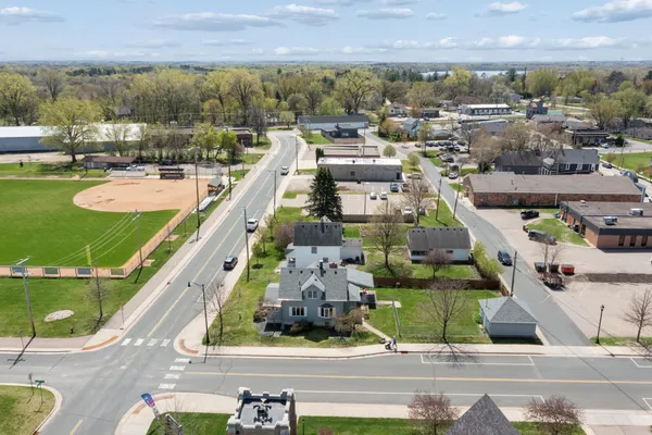 $400,000 | 3590 Laverne Avenue North, Lake Elmo, MN 55042