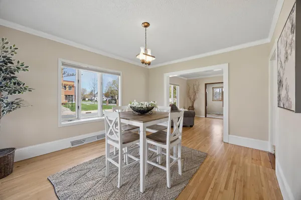 $400,000 | 3590 Laverne Avenue North, Lake Elmo, MN 55042