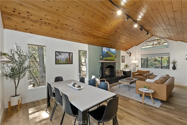 $619,900 | 26591 Thunderbird Drive, Lake Arrowhead, CA 92352