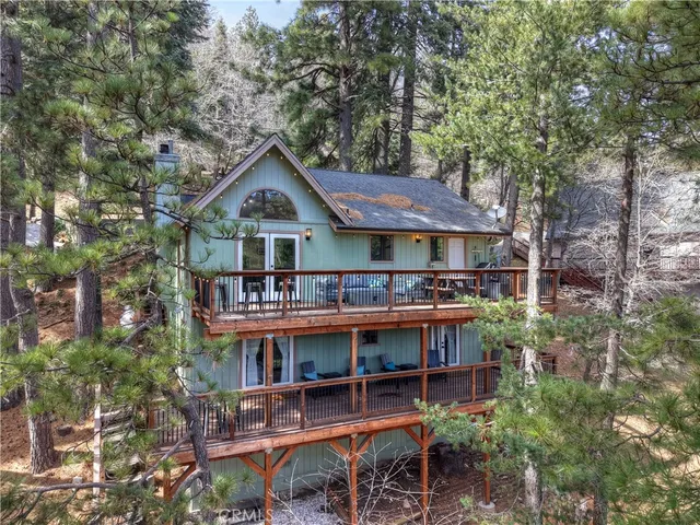 $619,900 | 26591 Thunderbird Drive, Lake Arrowhead, CA 92352