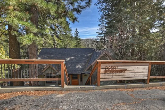 $619,900 | 26591 Thunderbird Drive, Lake Arrowhead, CA 92352
