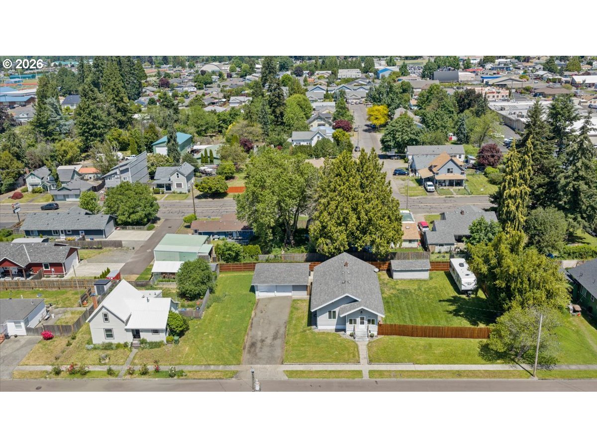 321 West Virginia Street Stayton, OR 97383 - Photo 5 of 33