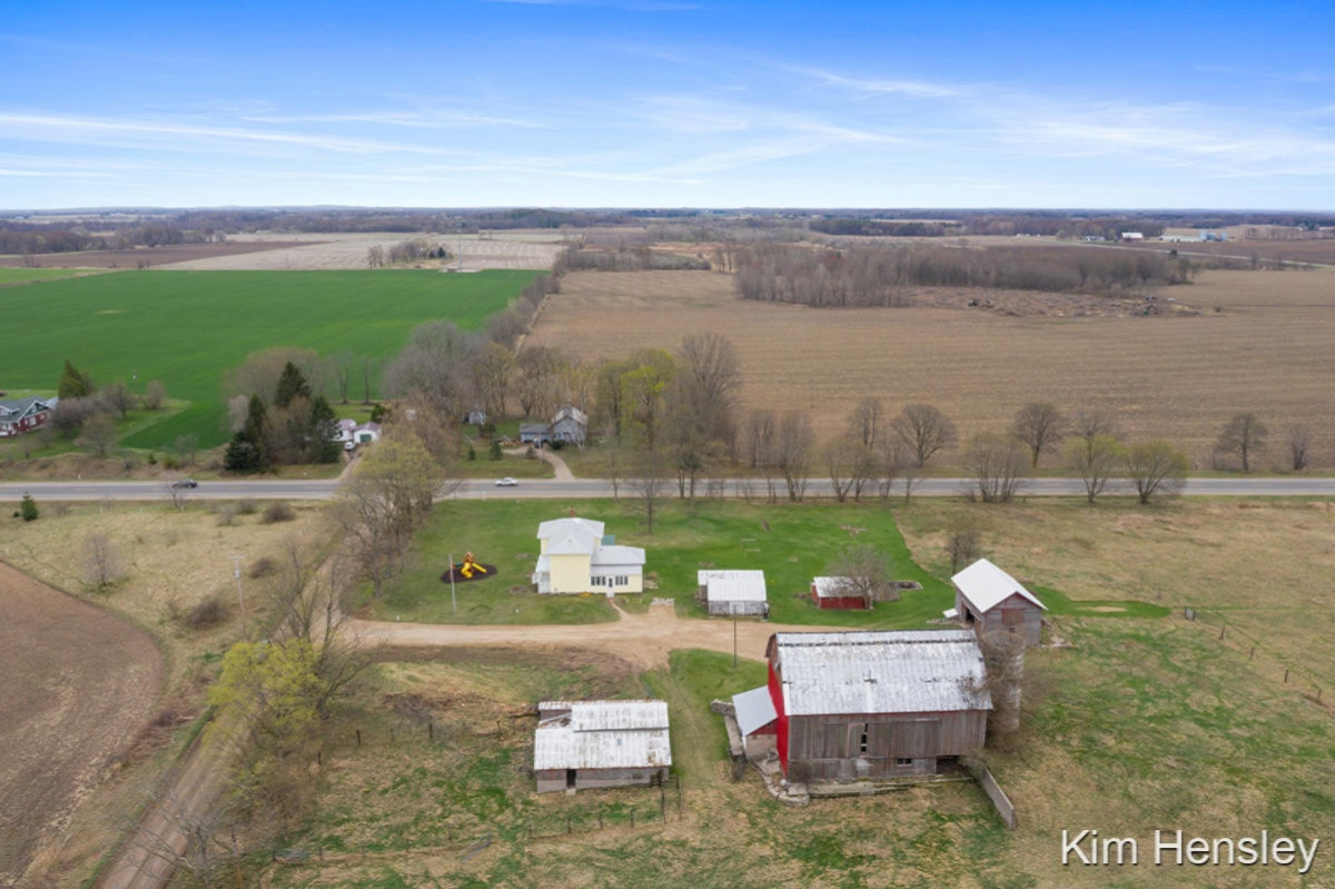 9531 Nimberger Road Lakeview, MI 48850 - Photo 38 of 47 IMG_1044