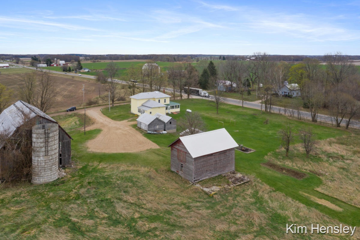 9531 Nimberger Road Lakeview, MI 48850 - Photo 44 of 47 IMG_1038