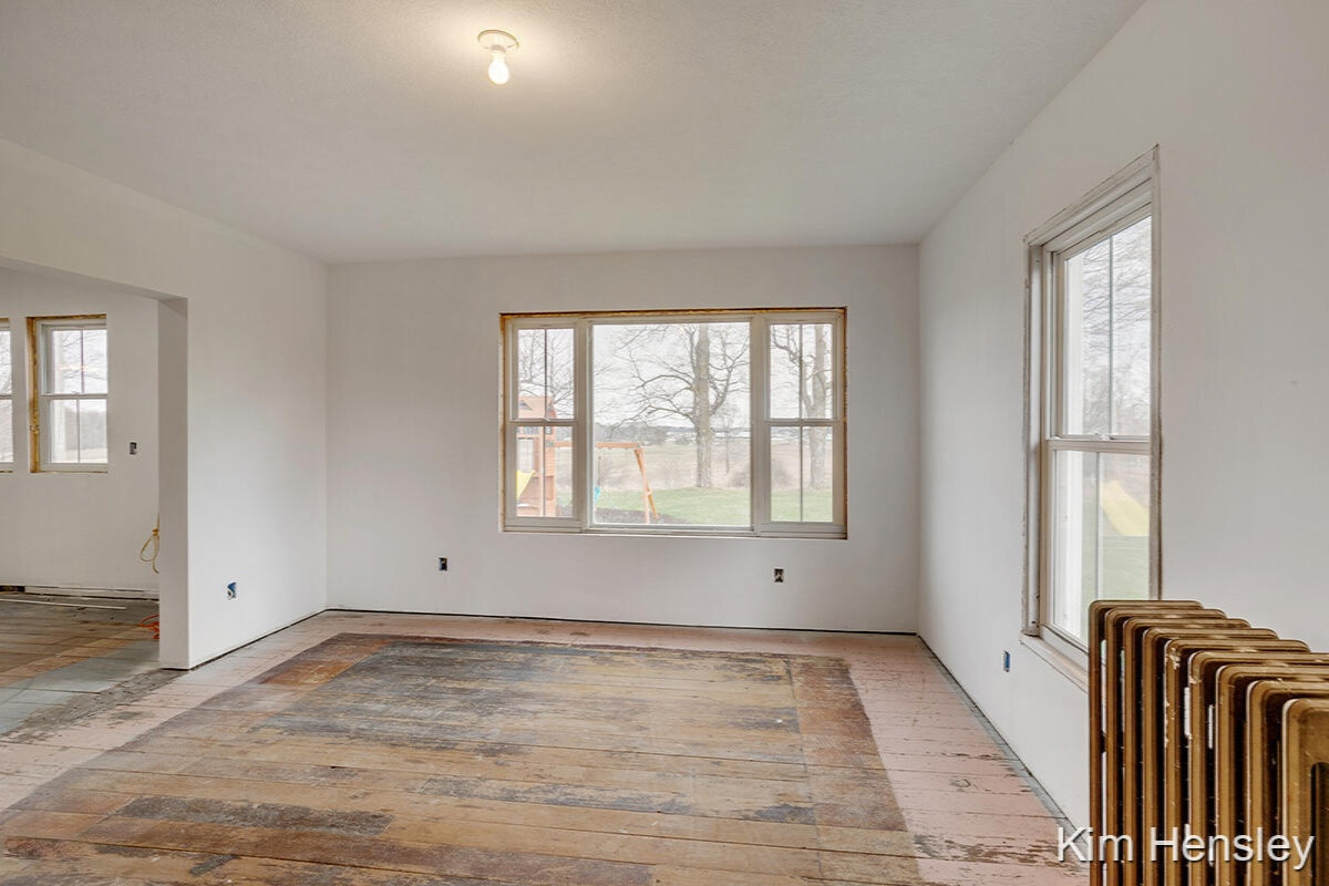 9531 Nimberger Road Lakeview, MI 48850 - Photo 5 of 47 IMG_1004