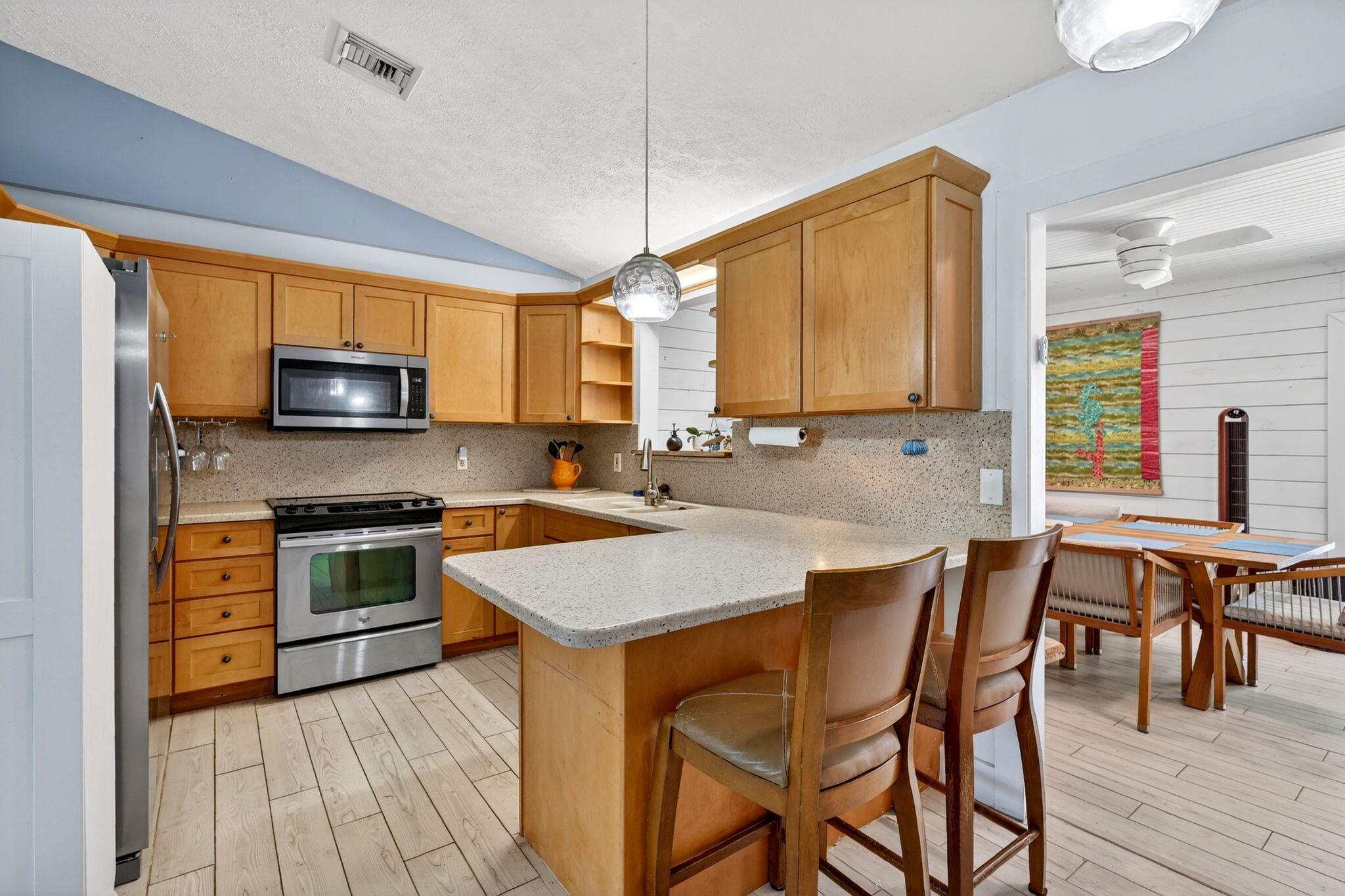 8143 Southeast Woodland Road Hobe Sound, FL 33455 - Photo 5 of 29 20-web-or-mls-5P1A7984