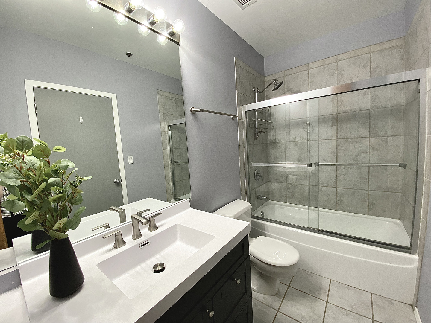 417 South Jefferson Street, Unit 301B Chicago, IL 60607 - Photo 11 of 18