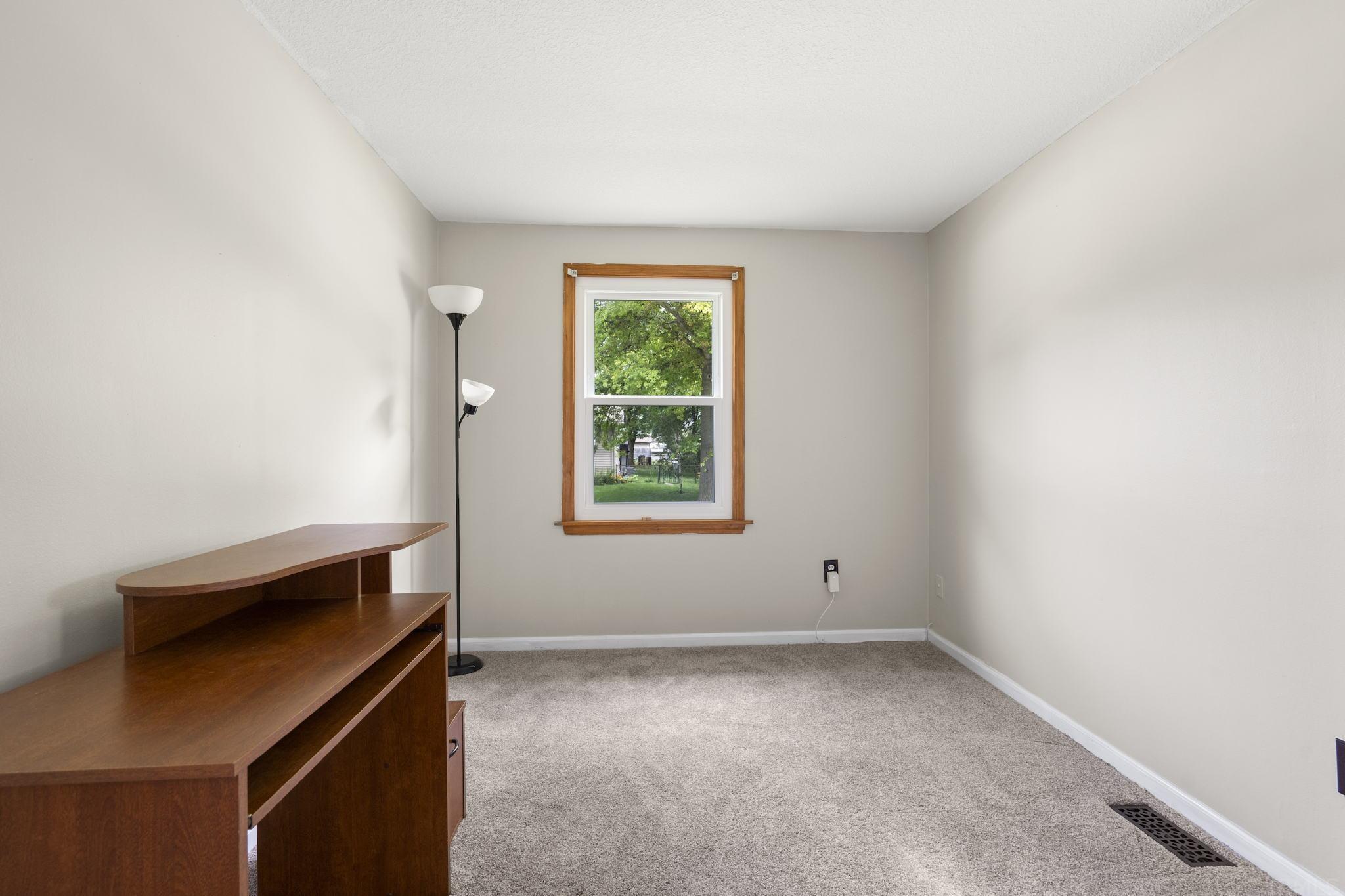 604 Springbrook Road Fort Wayne, IN 46825 - Photo 16 of 20 Gallery Image 16