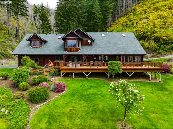 $1,425,000 | 49985 McKenzie Highway, Vida, OR 97488