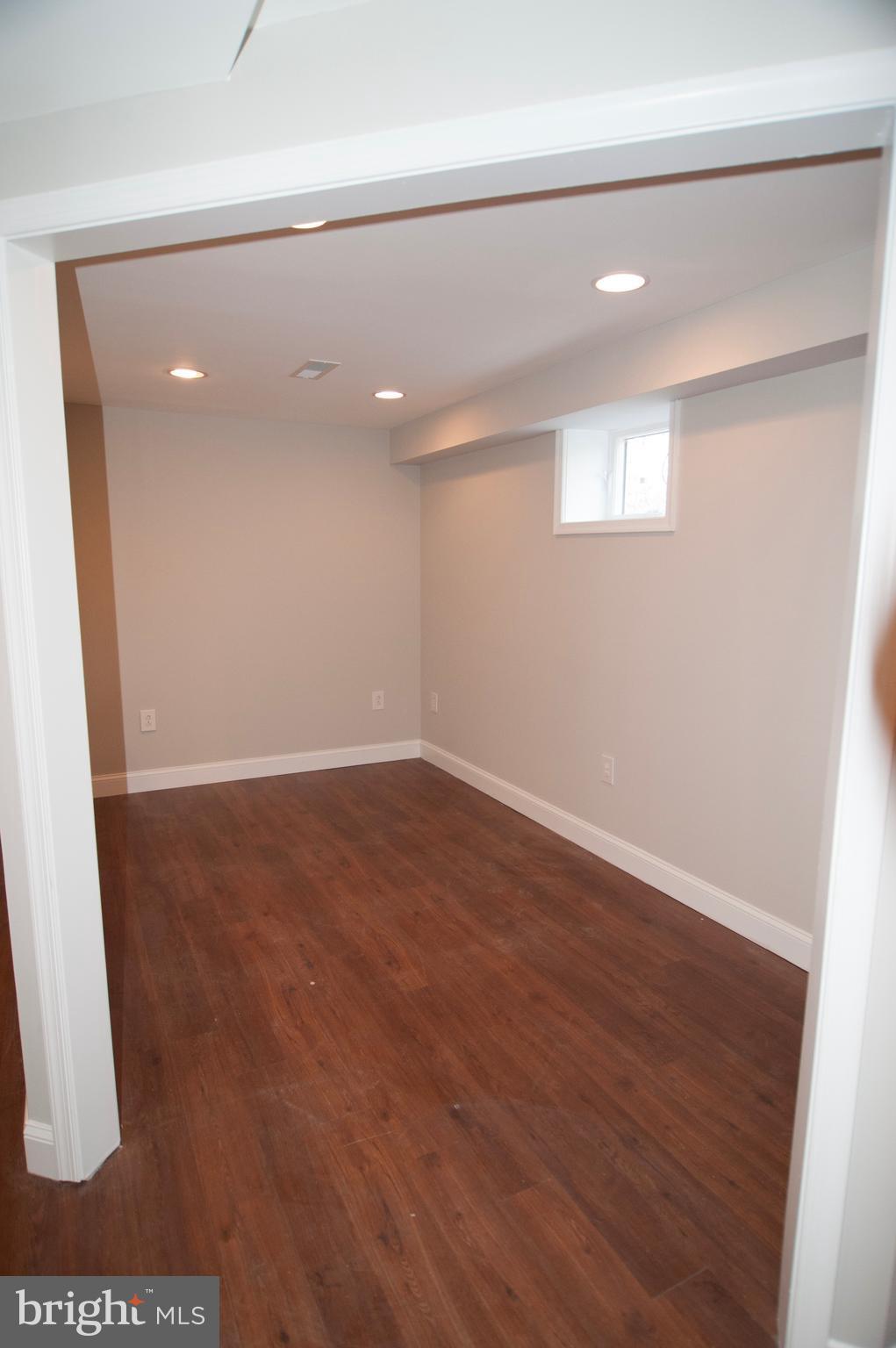 16401 Black Rock Road Darnestown, MD 20874 - Photo 20 of 26 Basement Work-out area