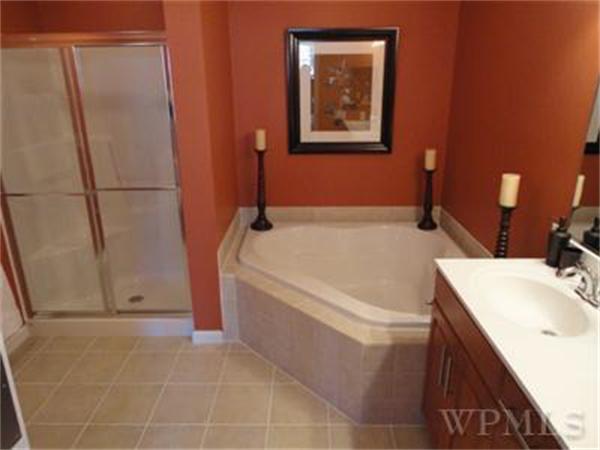 17 Morgan Drive, Unit 401 Natick, MA 01760 - Photo 7 of 11