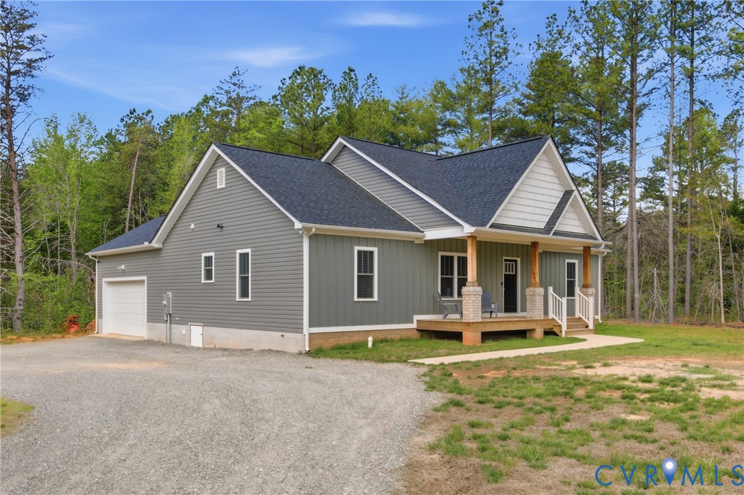 2915 Crewsville Road Bumpass, VA 23024 - Photo 1 of 41