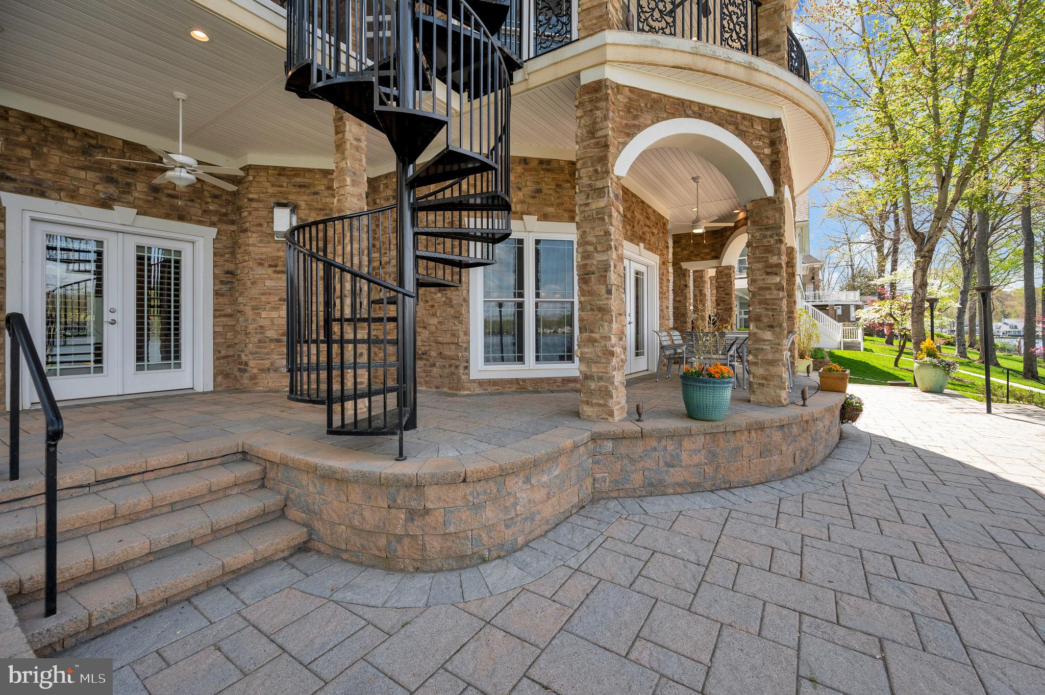 206 Madison Circle Locust Grove, VA 22508 - Photo 103 of 147 Designed For Seamless Indoor - Outdoor Living