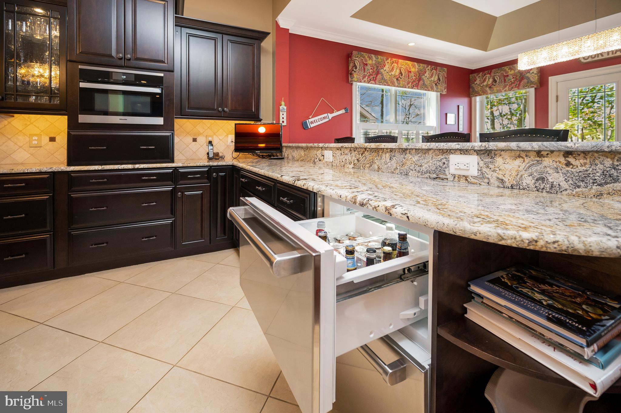 206 Madison Circle Locust Grove, VA 22508 - Photo 30 of 147 Two Beverage Drawers, Endless Refreshment Options