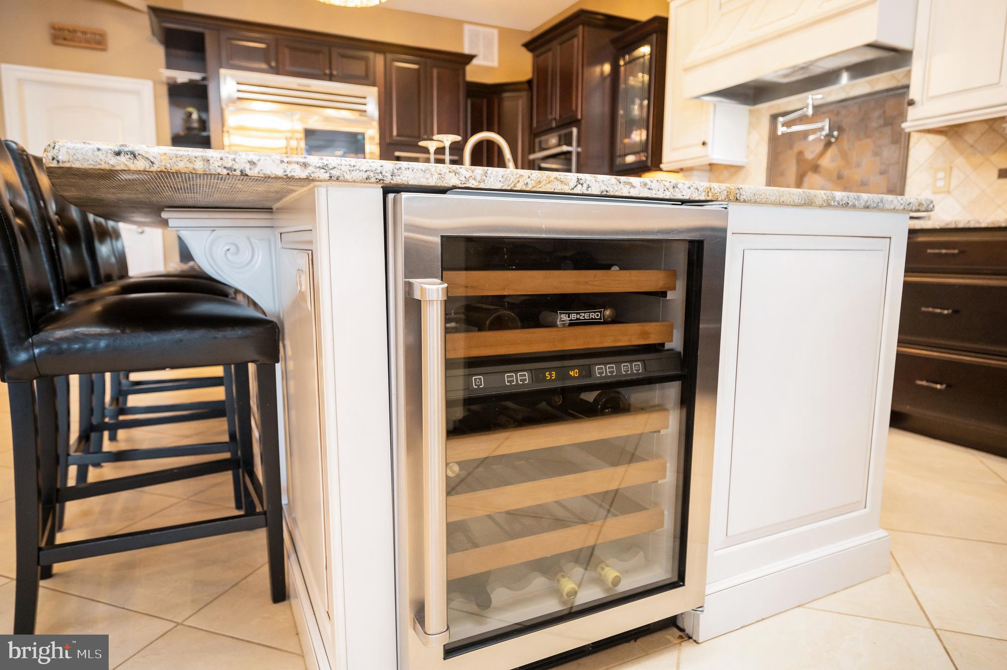 206 Madison Circle Locust Grove, VA 22508 - Photo 31 of 147 Sub-Zero Wine Fridge for Easy Entertaining