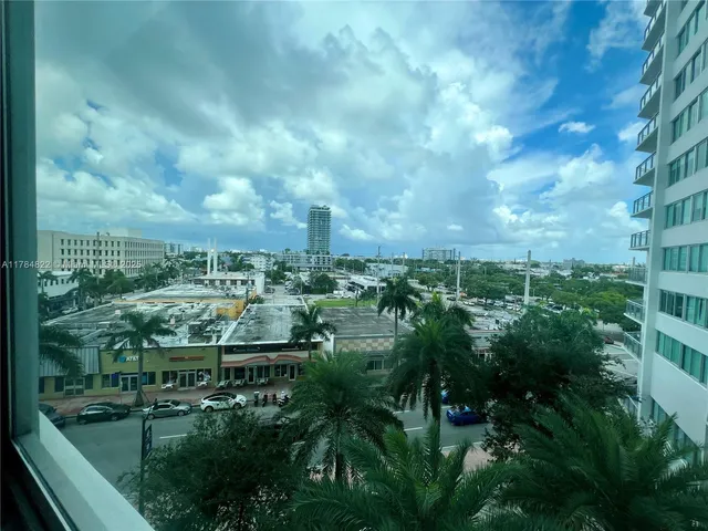 $365,000 | 7135 Collins Avenue, Unit 621, Miami Beach, FL 33141