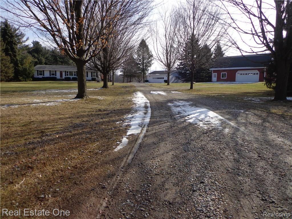 4210 McGunn Road Howell, MI 48843 - Photo 1 of 22 DSC00133.JPG