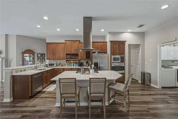$899,000 | 19743 Prince Benjamin Drive, Lutz, FL 33549