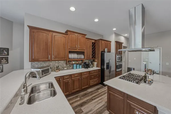 $899,000 | 19743 Prince Benjamin Drive, Lutz, FL 33549