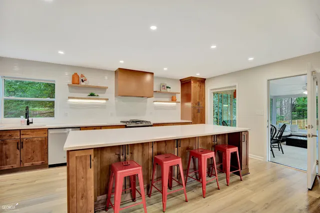 $6,500 | 213 Oakmount Drive, Unit FURNISHED, Peachtree City, GA 30269