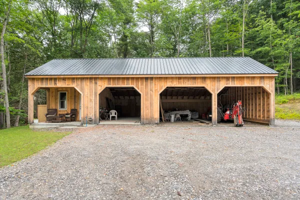 $1,795,000 | 886 Middle Road, Dresden, ME 04342