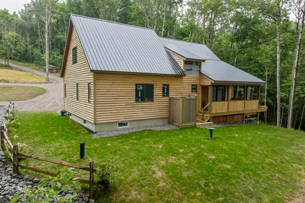 $1,795,000 | 886 Middle Road, Dresden, ME 04342