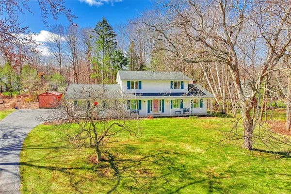 $399,900 | 1557 Greensboro Drive, Webster, NY 14580