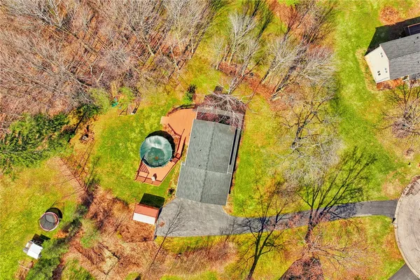 $399,900 | 1557 Greensboro Drive, Webster, NY 14580