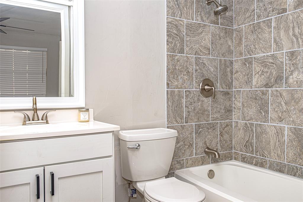 3022 Forest Lane, Unit 308 Dallas, TX 75234 - Photo 7 of 8 Refreshed and updated
