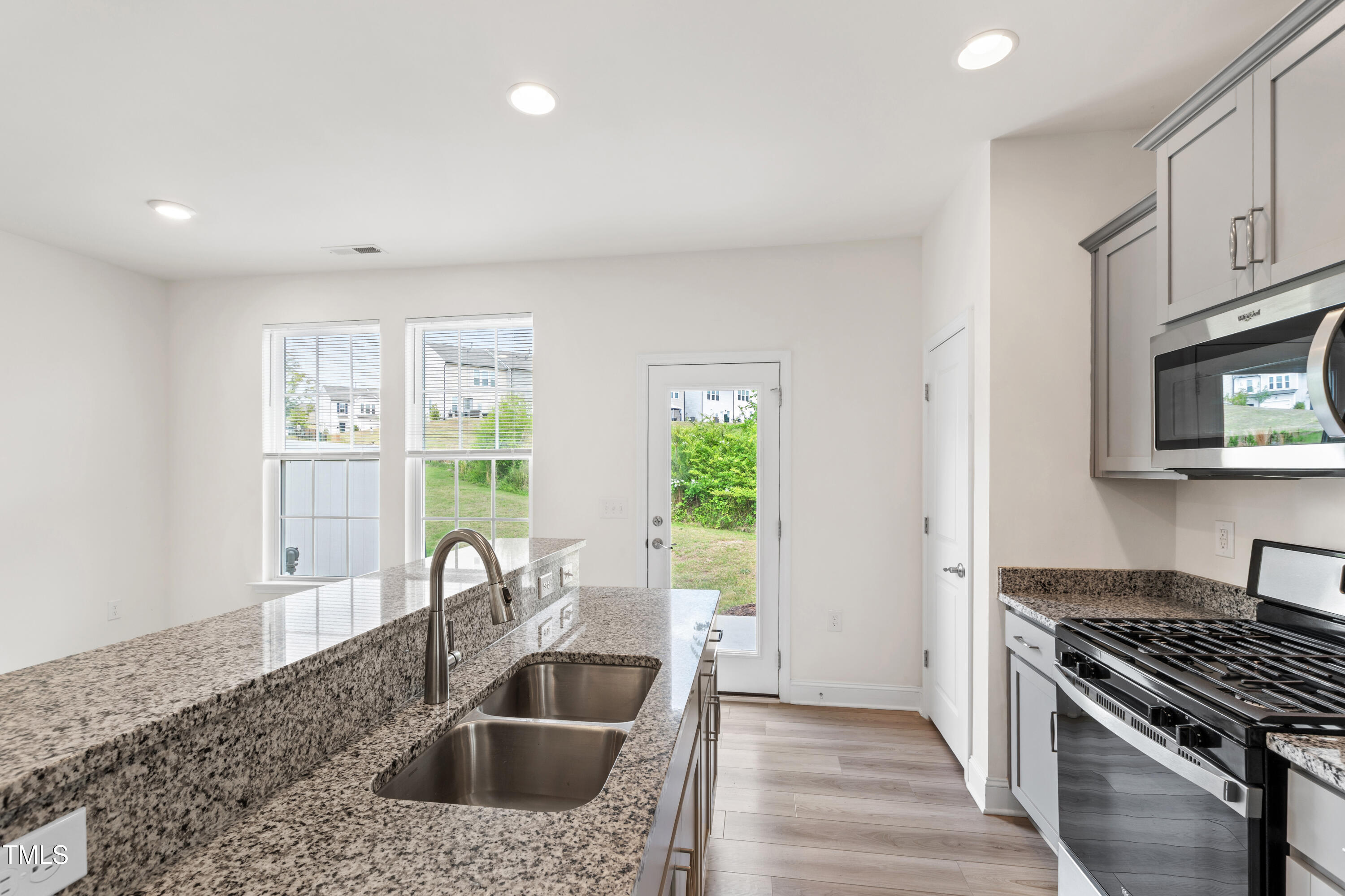 1521 Sunset Peak Way Durham, NC 27703 - Photo 12 of 37 DSC_9308