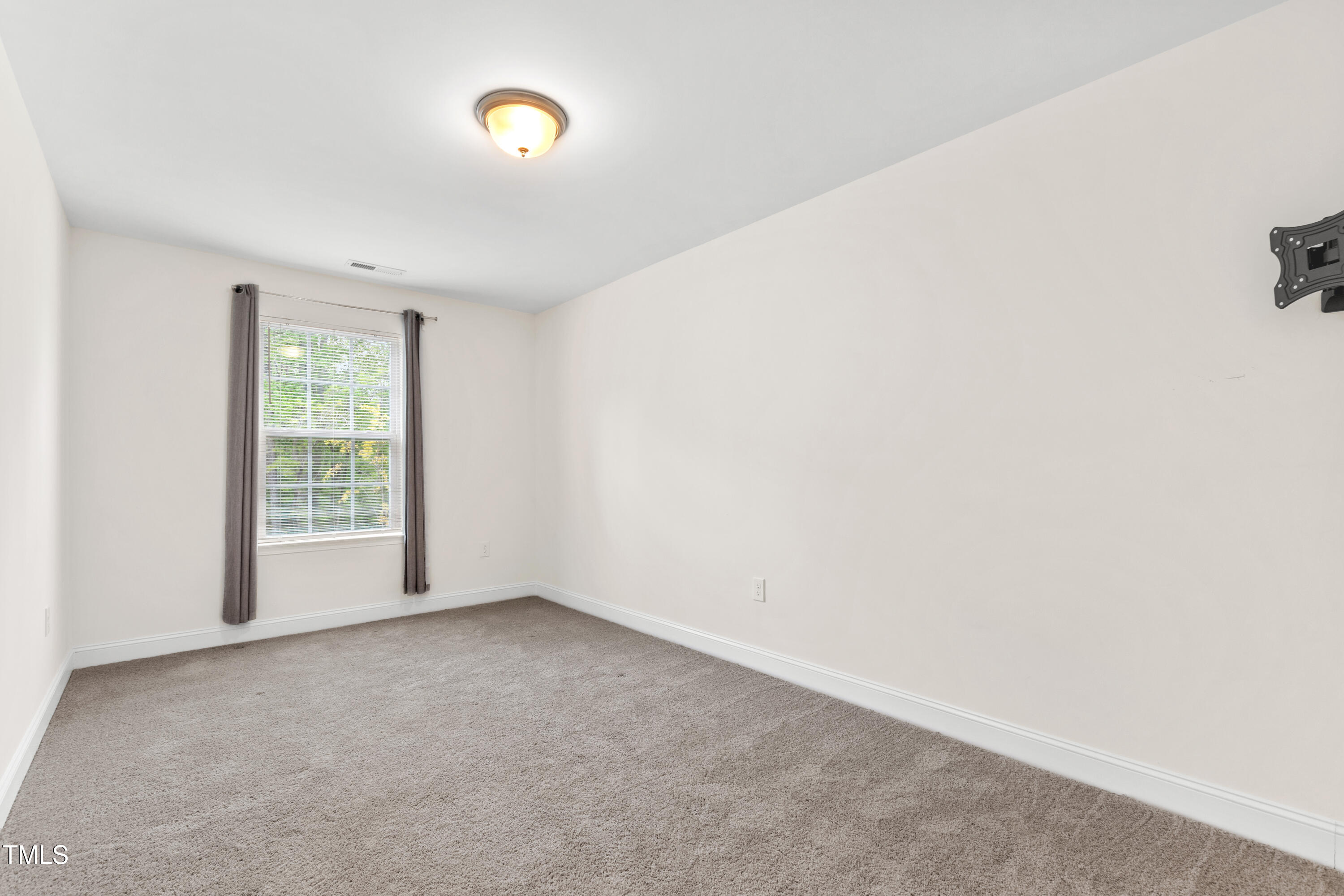 1521 Sunset Peak Way Durham, NC 27703 - Photo 17 of 37 DSC_9314