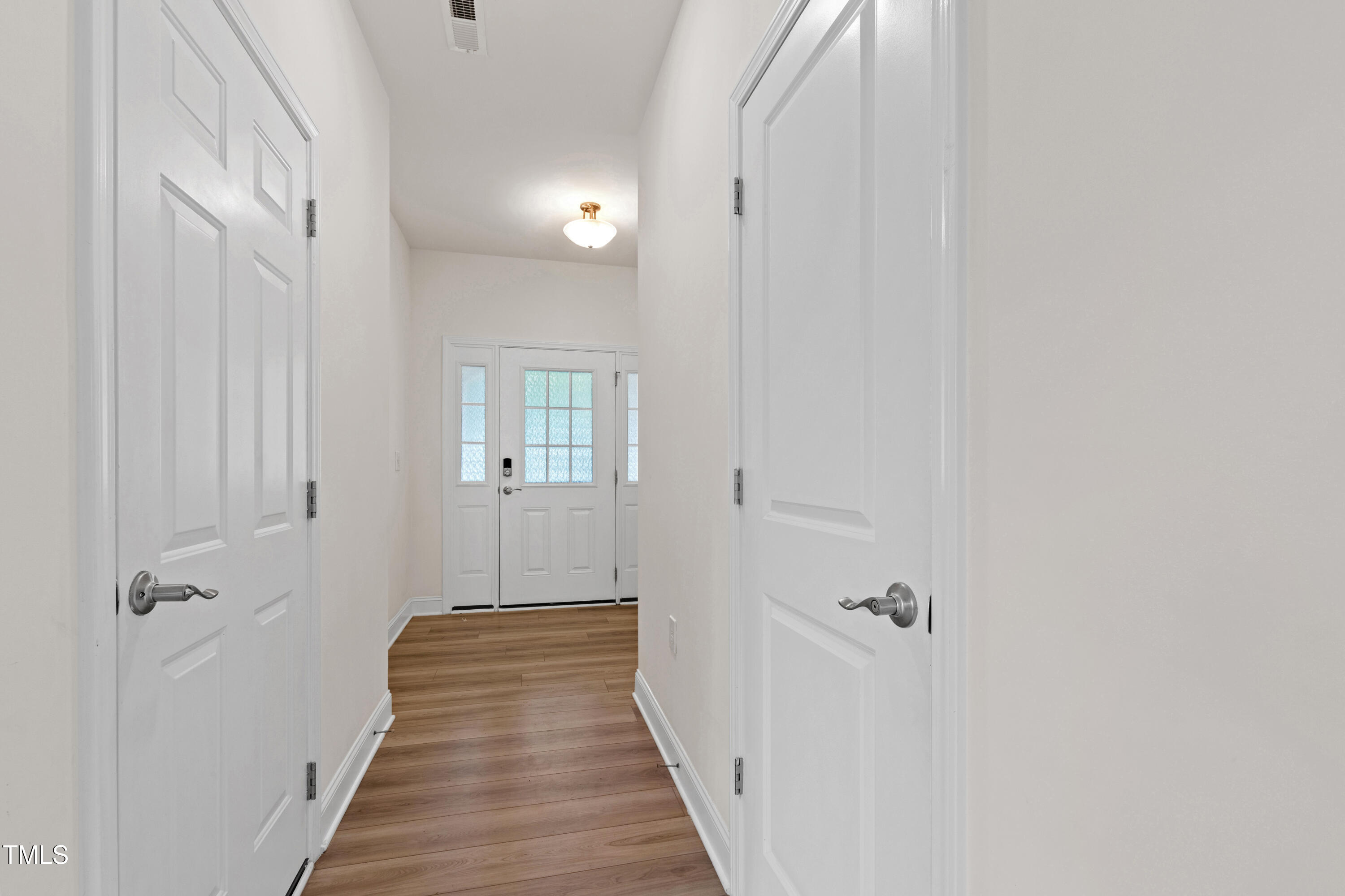 1521 Sunset Peak Way Durham, NC 27703 - Photo 3 of 37 DSC_9291