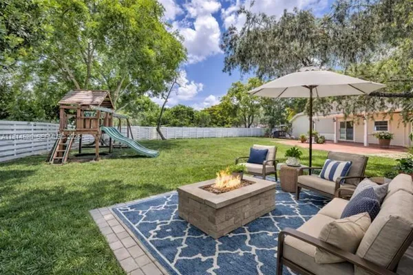 $825,000 | 14630 Southwest 147th Court, Miami, FL 33196