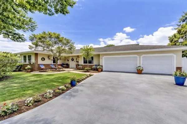 $825,000 | 14630 Southwest 147th Court, Miami, FL 33196