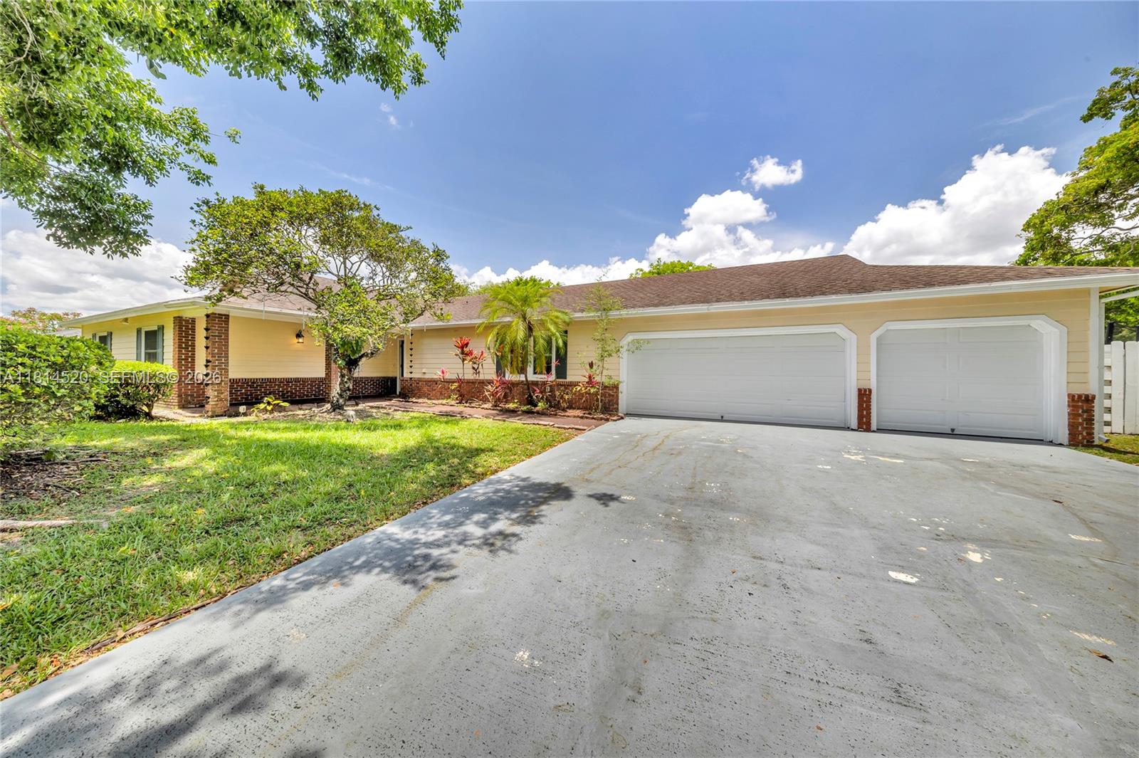 14630 Southwest 147th Court Miami, FL 33196 - Photo 4 of 17