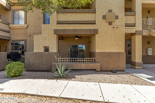 $269,000 | 10136 East Southern Avenue, Unit 1042, Mesa, AZ 85209