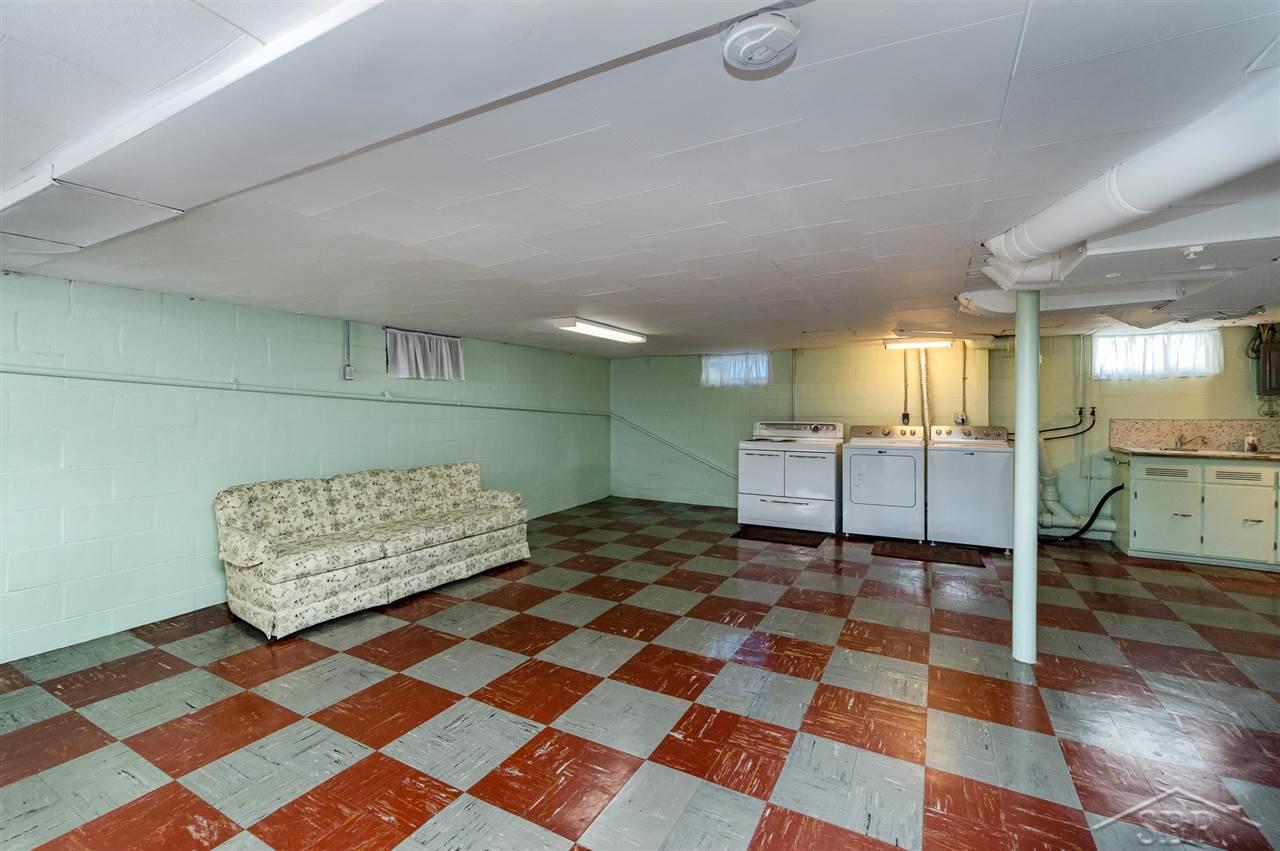 822 Shattuck Road Saginaw, MI 48604 - Photo 20 of 28 50053702-20.JPG