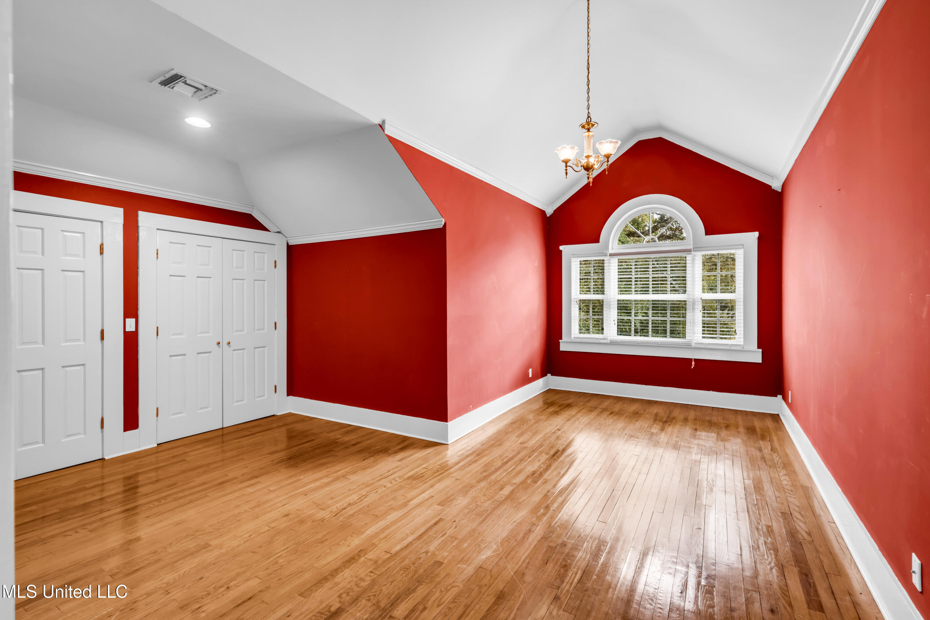 1401 Ladnier Road Gautier, MS 39553 - Photo 41 of 55 Second floor bedroom