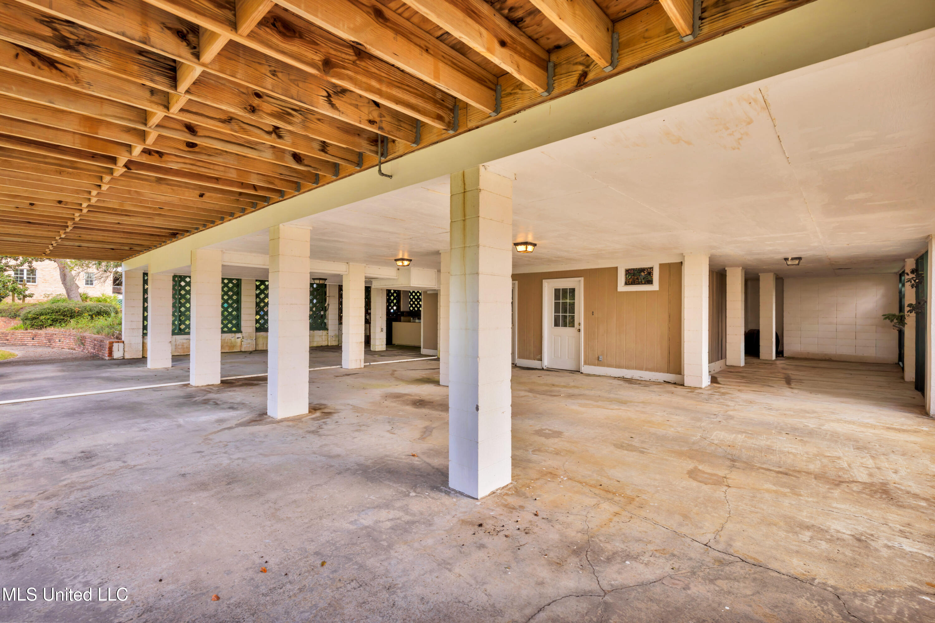 1401 Ladnier Road Gautier, MS 39553 - Photo 48 of 55 Additional covered outdoor space