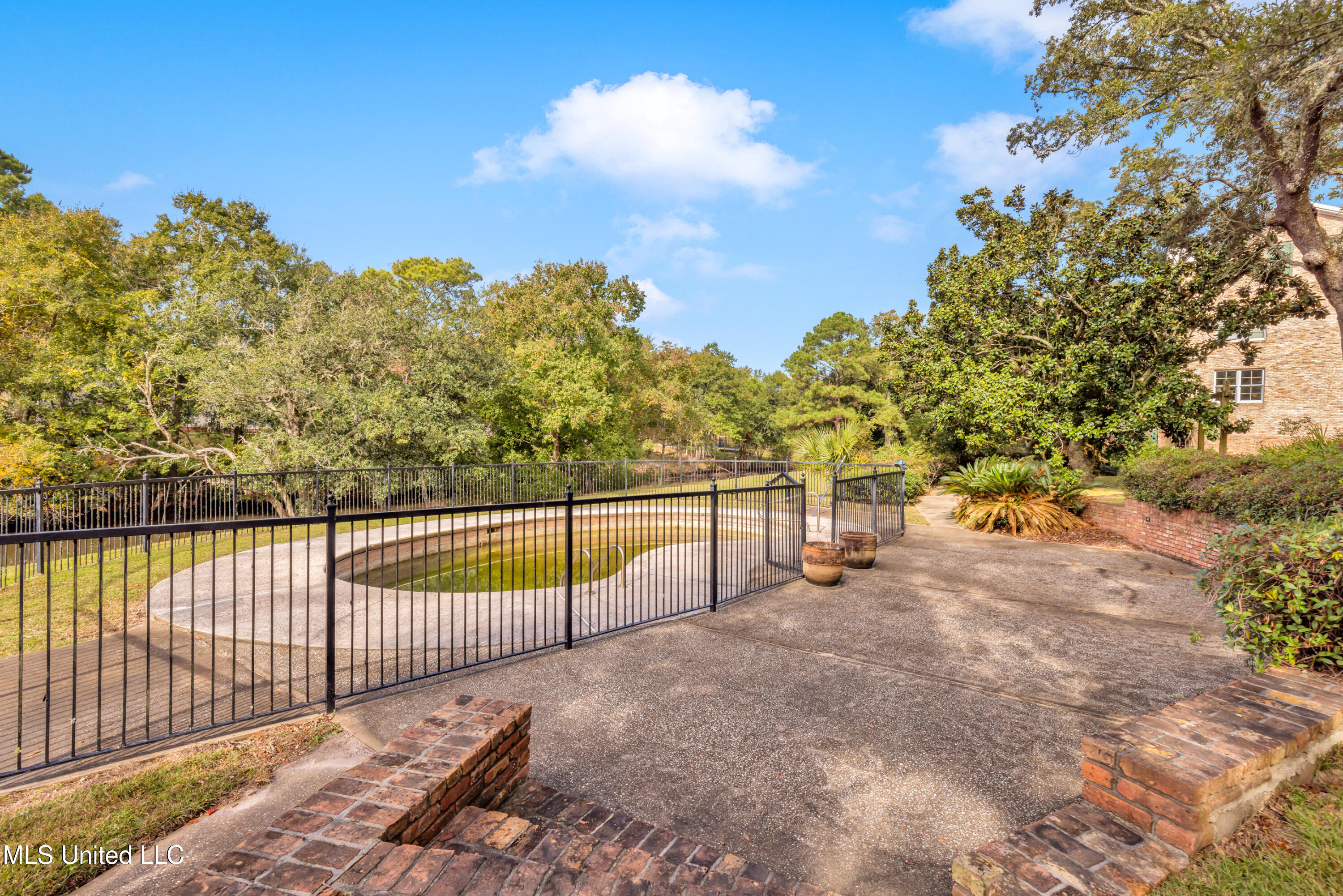 1401 Ladnier Road Gautier, MS 39553 - Photo 50 of 55 pool