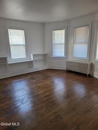 $1,400 | 261 North Ballston Avenue, Unit 1, Scotia, NY 12302