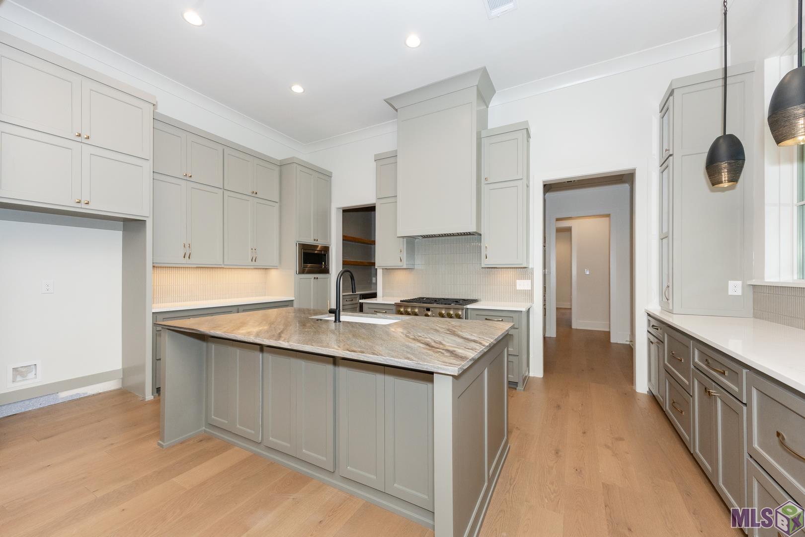2713 Pointe-Marie Drive Baton Rouge, LA 70820 - Photo 11 of 41 Gallery Image 11